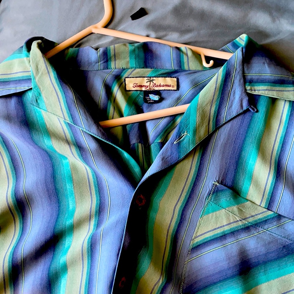 Tommy Bahama CAMP shirt, 100% silk, size XL